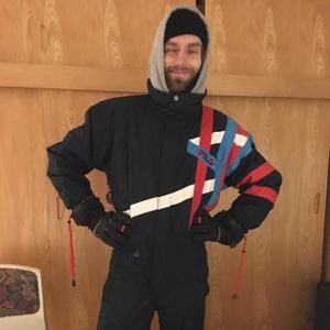 Meet your Posher, Nauris